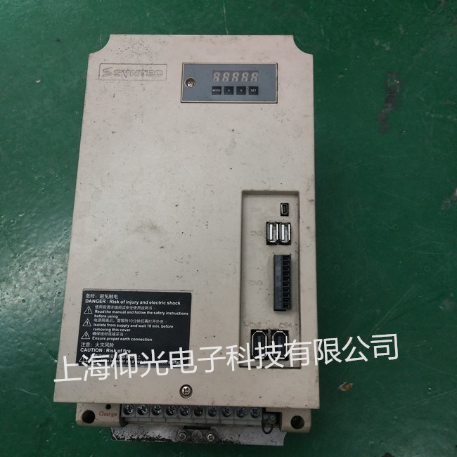 SYNTEC�´��ŷ������S�� �@ʾ�󾯴��a����