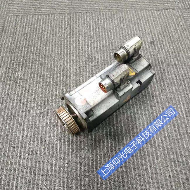 �쿨�ŷ�늙C��S�޾��a������/���a���󾯾S���{ԇ