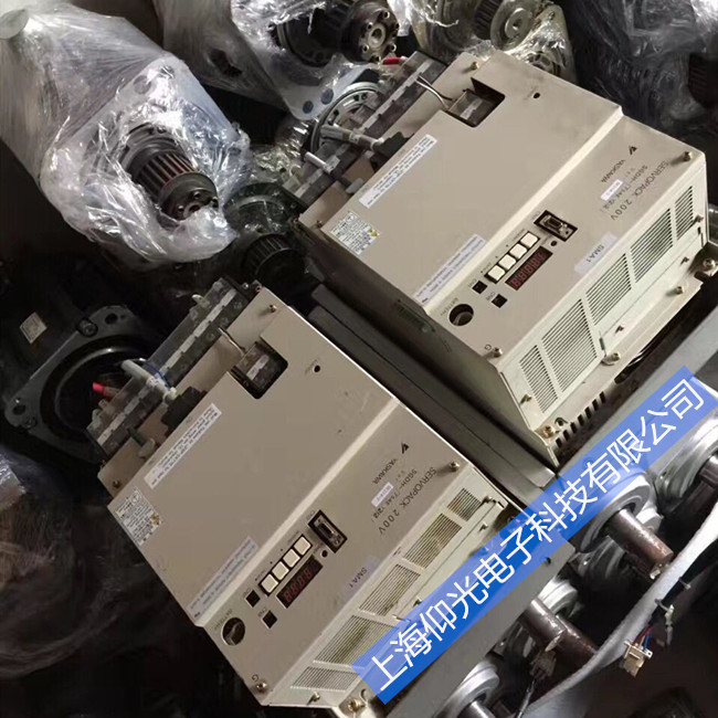 ��������ֱ������ �S��Varispeed 520B 450KW��Ҋ�󾯾S�޹���