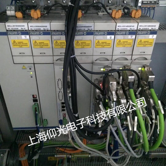 �Ϻ�num�ŷ��(q��)�����S��,�@ʾ��(b��o)�����a����