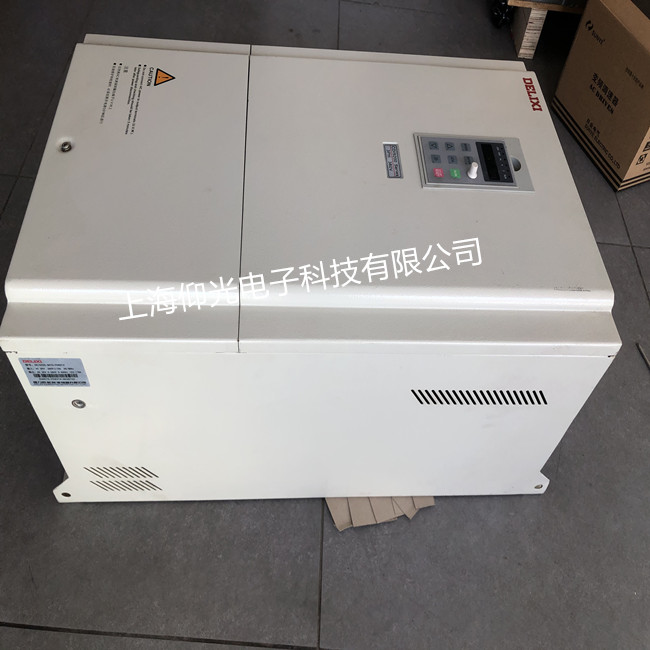 ������׃�l���S�ގ״���� 