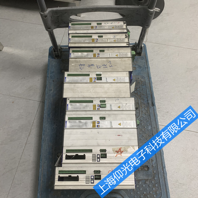 �Ơ�Ħ��s700�ŷ��(q��)��(d��ng)���S����늈�(b��o)��F04 F06��������