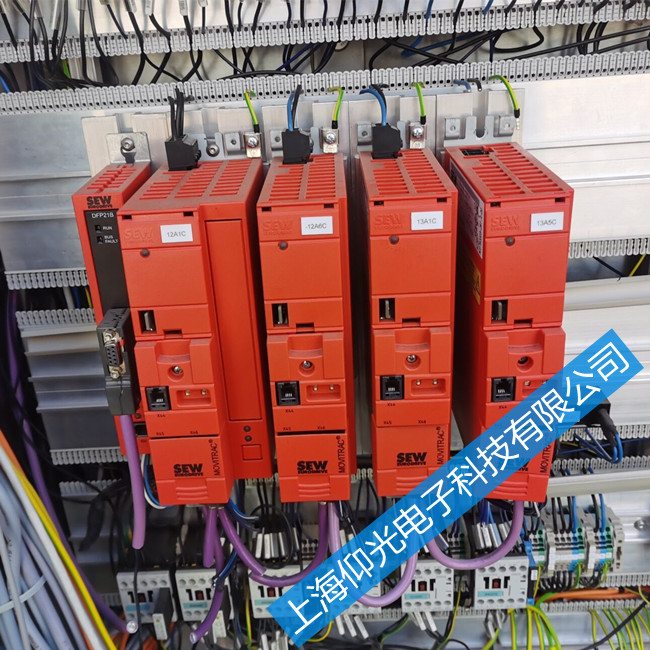 SEW�ŷ��(q��)��(d��ng)���S�� ͨ늈�(b��o)��F48/F57��