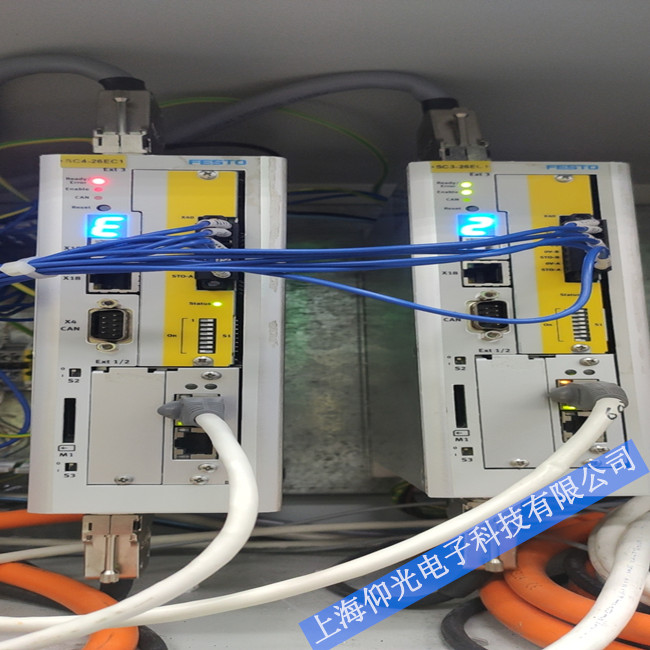 �Ϻ��M(f��i)˹���ŷ��(q��)��(d��ng)���S�޵Ď׷N����