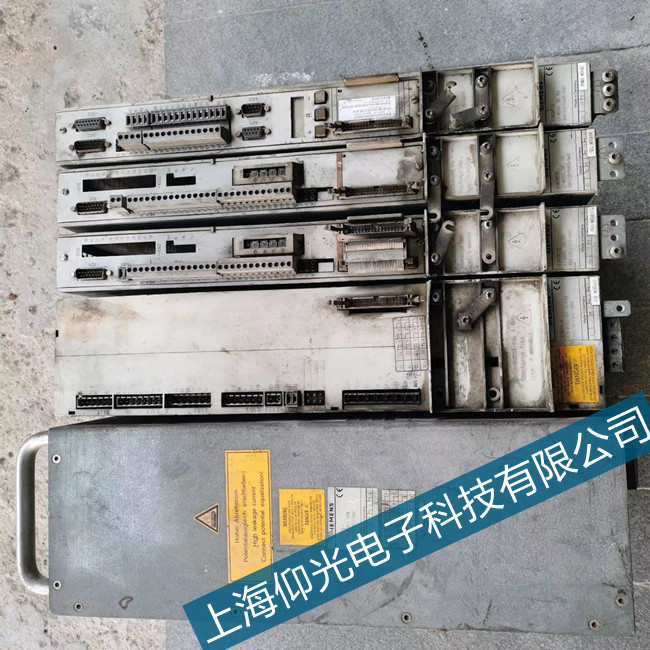 �����oݔ�����T���ŷ����~������ģ�K���ϾS�޵�ַ