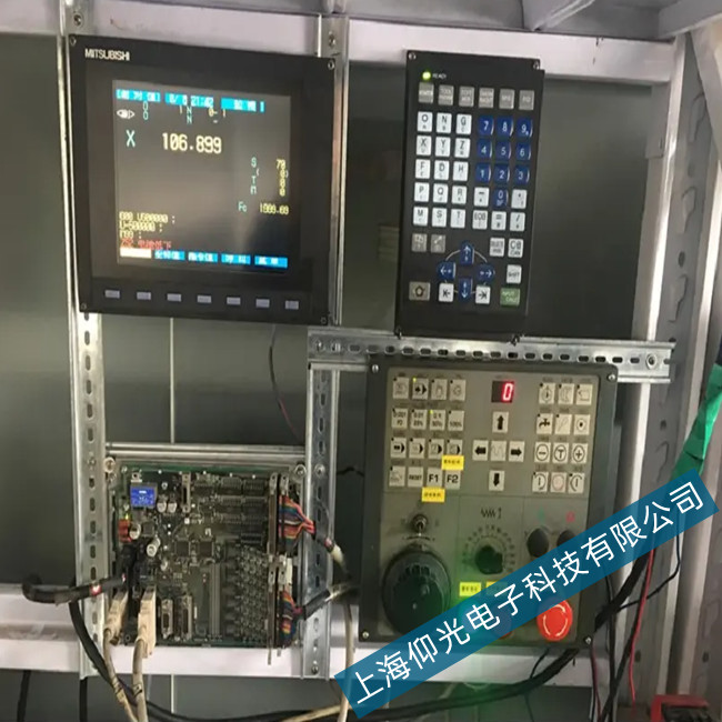 ���┵��ϵ�y��[M01 0006 XYZ]���Ϸ������S���f��