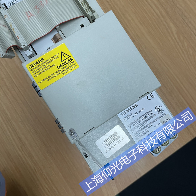 ���h�ŷ��Ŵ����ӵع��ϾS���c(di��n)-UM122D��(b��o)��003���ϾS��