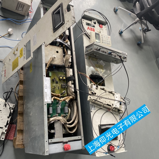 �|�����|ABB׃�l��ACS260ϵ�иɔ_���ϾS��-���⼼�g��