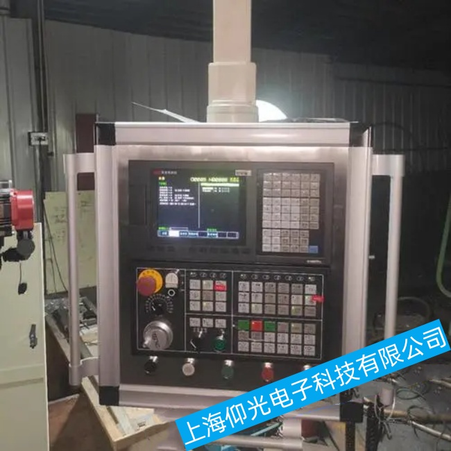 �P(y��ng)�݄P���ۃ��S�C(j��)е�Ô�(sh��)��ϵ�y(t��ng)K0T-AS�ڹ����rͻȻ���C(j��)���ϾS���ļҏ�(qi��ng)