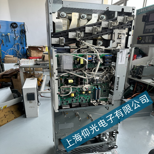 ɽ��ABB ACS880����׃�l����Ҋ���Ϲ��ϾS�����ڶ̼��g��Ч�ʸ�