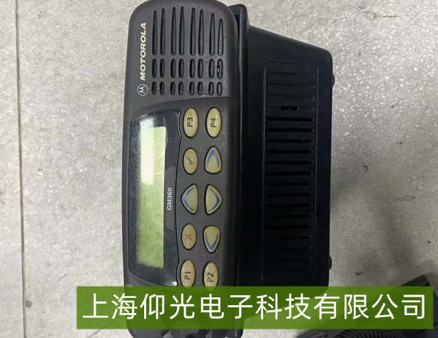 MotorolaĦ���_��GM360܇�d���v�C���ղ������ϾS��ָ��