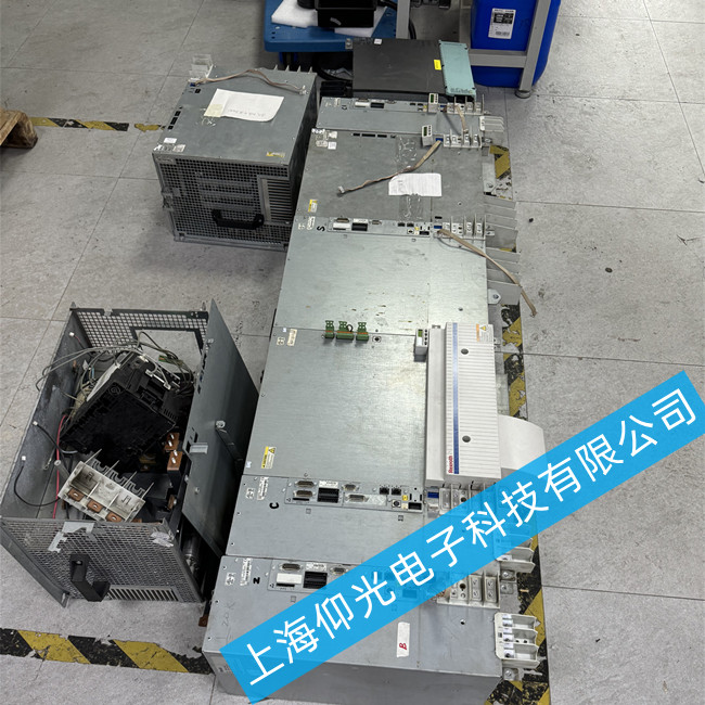 ��ʿ��dkc�ŷ��������@ʾC220�S���·�D